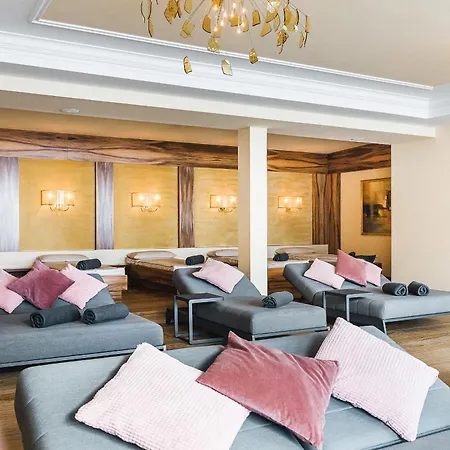 Klausnerhof - Hintertux Hotel