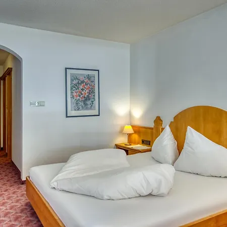 Klausnerhof - Hintertux Hotel