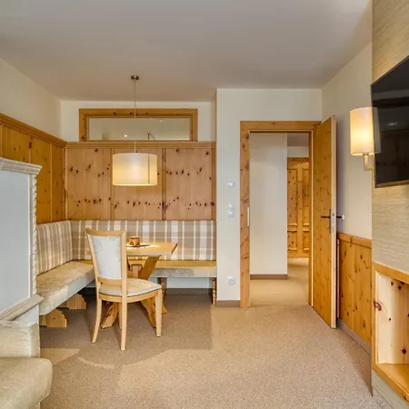 Hotel Klausnerhof - Hintertux 4*